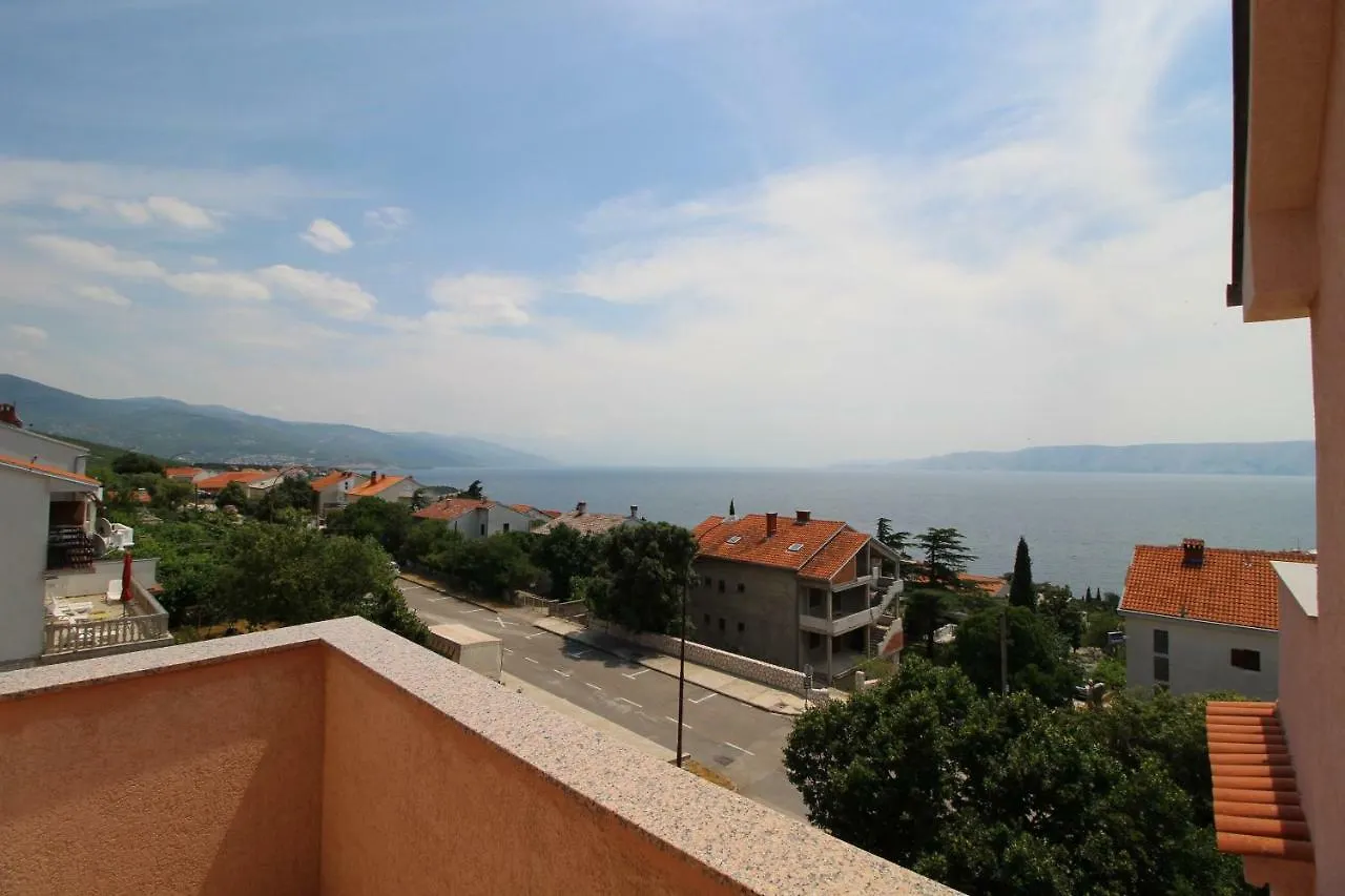 Apartments Ivona 6 Novi Vinodolski